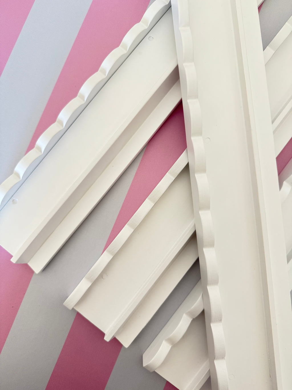 20" Luxury Wood Mahjong Racks with Magnetic Scalloped Pushers